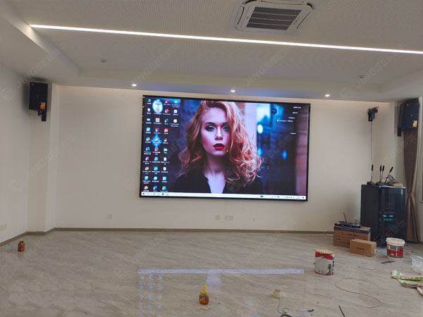 LED